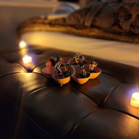 Hot Tub, Electric Bikes, Solo Stove, Projector, Smores Марблгед Екстер'єр фото